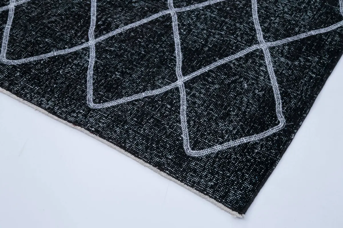 Modern Halı- Siyah Pamuk Üzerine Yün El Dokuma Halı-150x416 - Görsel 4