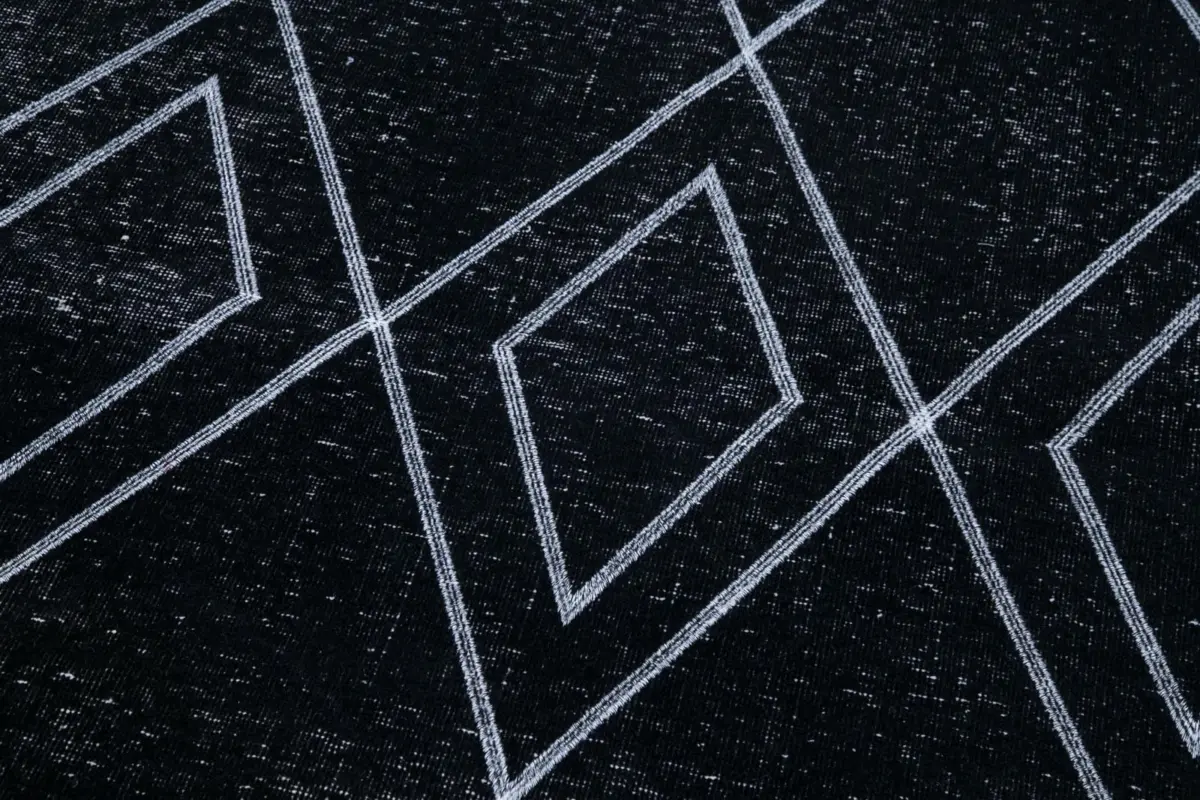 Modern Halı- Siyah Pamuk Üzerine Yün El Dokuma Halı-143x420 - Görsel 6