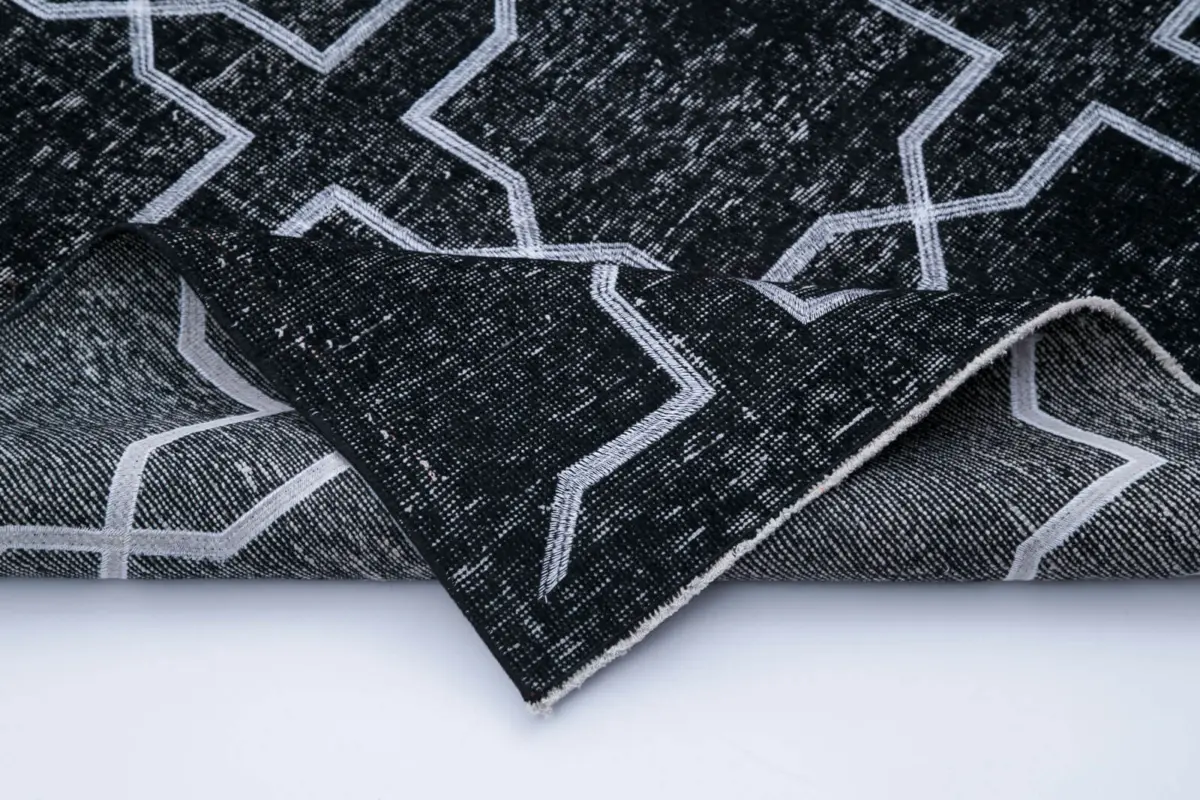 Modern Halı- Siyah Pamuk Üzerine Yün El Dokuma Halı-134x390 - Görsel 5