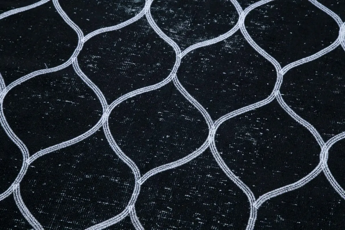 Modern Halı- Siyah Pamuk Üzerine Yün El Dokuma Halı-141x386 - Görsel 6