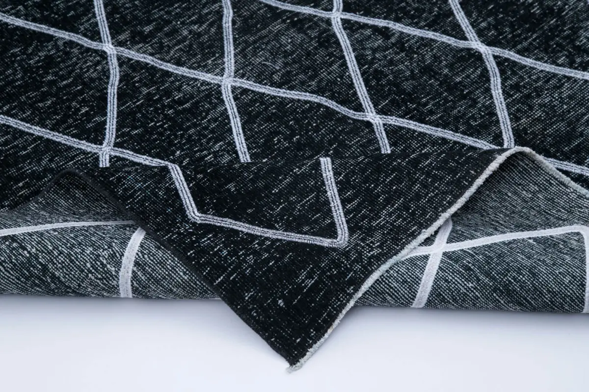 Modern Halı- Siyah Pamuk Üzerine Yün El Dokuma Halı-145x388 - Görsel 5