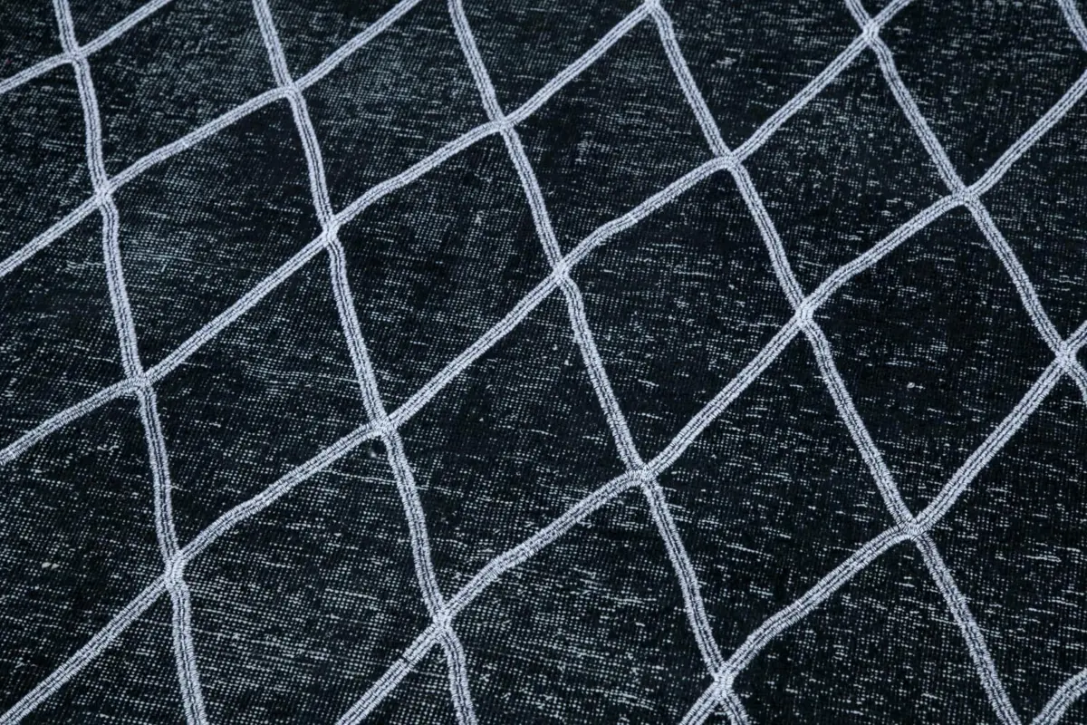 Modern Halı- Siyah Pamuk Üzerine Yün El Dokuma Halı-145x388 - Görsel 6