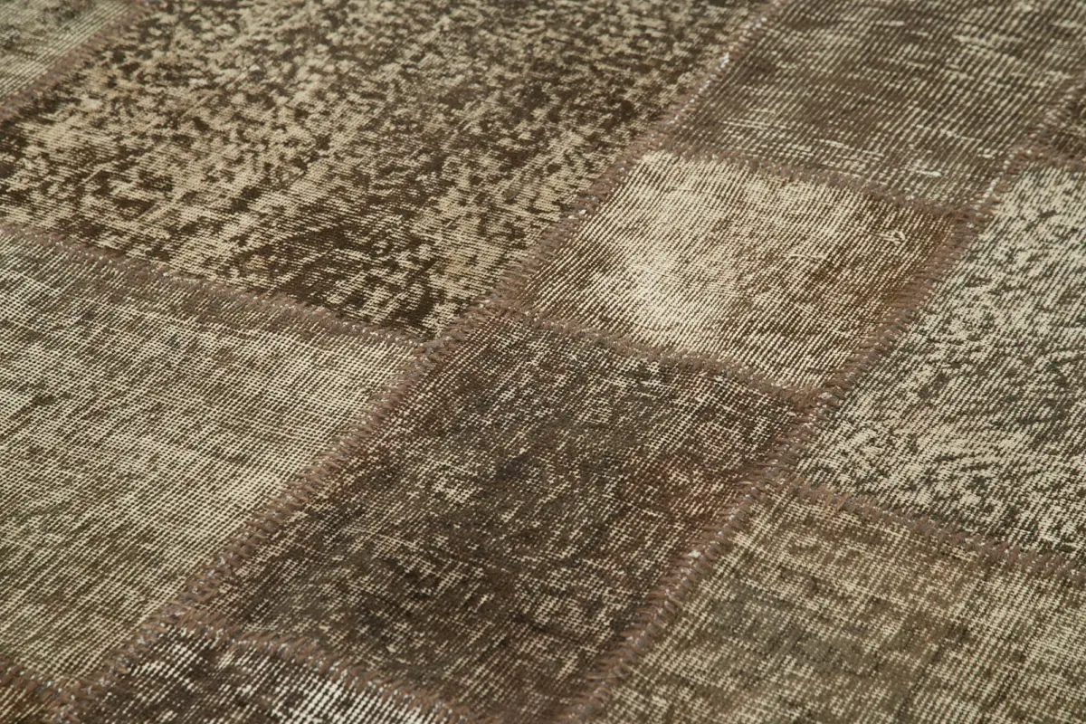 Patchwork Kahverengi Pamuk Üzerine Yün El Dokuma Kilim-296x403 - Görsel 5