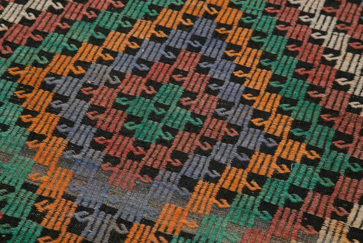 Anadolu Eskitme Multi Pamuk Üzerine Yün El Dokuma Kilim-090x353 - Görsel 5