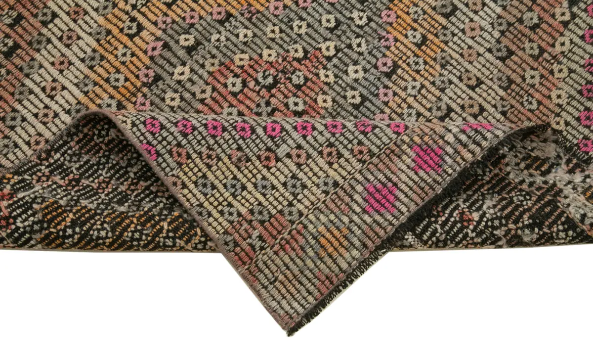 Anadolu Eskitme Kahverengi Pamuk Üzerine Yün El Dokuma Kilim-086x300 - Görsel 6