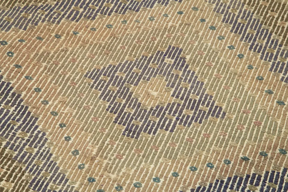 Anadolu Eskitme Bej Pamuk Üzerine Yün El Dokuma Kilim-102x273 - Görsel 5