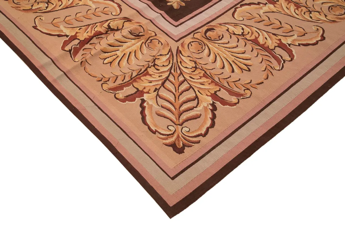 Aubusson Eskitme Pembe Pamuk Üzerine Yün El Dokuma Halı-363x384 - Görsel 4