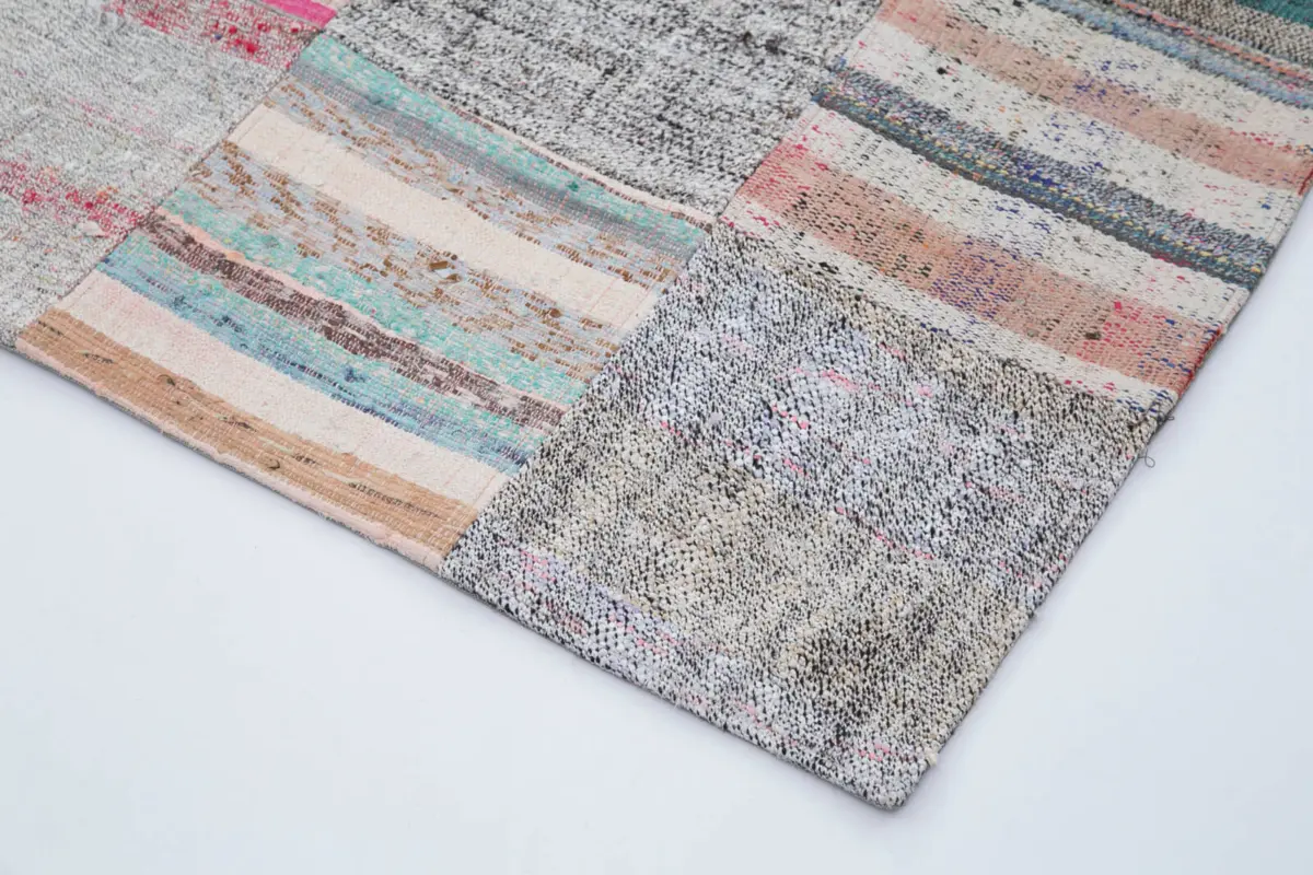 Chaput Patchwork Multi Renk Pamuk Üzerine Yün El Dokuma Kilim-213x303 - Görsel 4