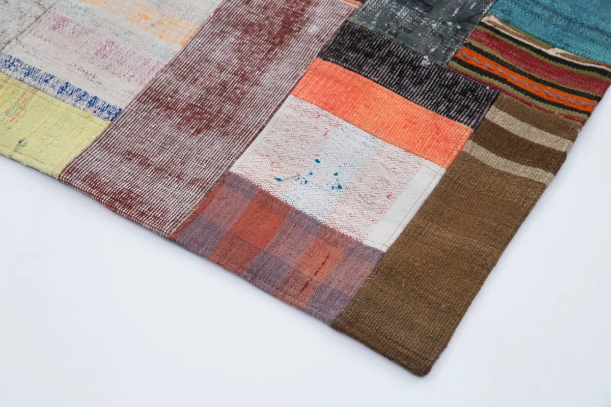 Chaput Patchwork Multi Renk Pamuk Üzerine Yün El Dokuma Kilim-200x300 - Görsel 4
