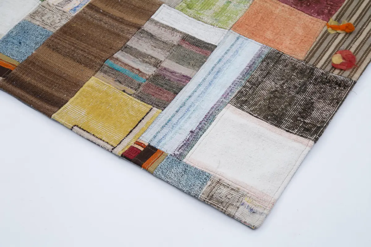 Chaput Patchwork Multi Renk Pamuk Üzerine Yün El Dokuma Kilim-200x300 - Görsel 4