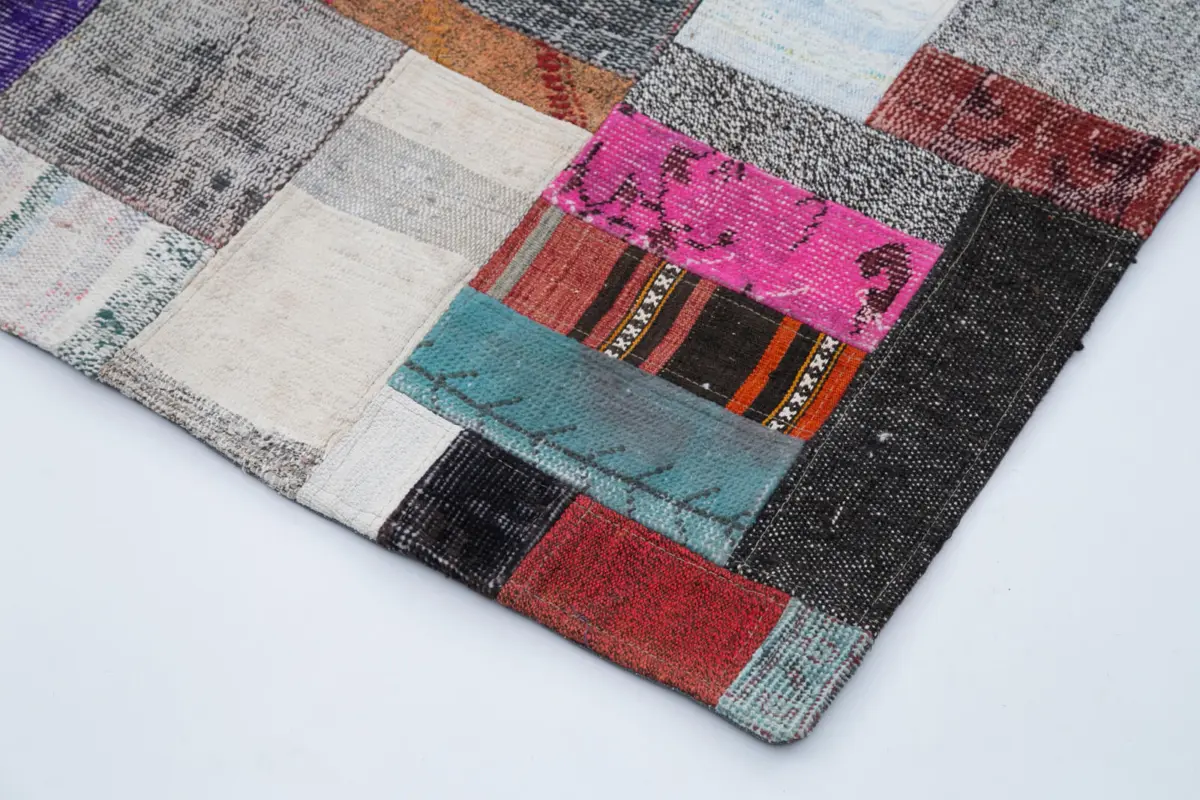 Chaput Patchwork Multi Renk Pamuk Üzerine Yün El Dokuma Kilim-200x305 - Görsel 4