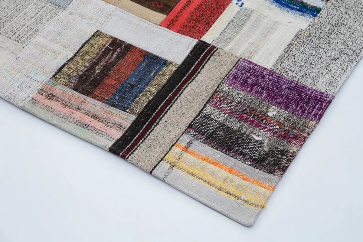 Chaput Patchwork Multi Renk Pamuk Üzerine Yün El Dokuma Kilim-209x306 - Görsel 4