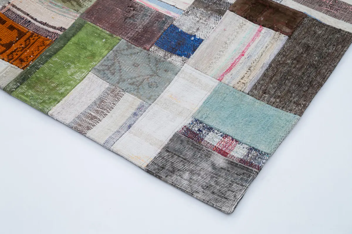 Chaput Patchwork Multi Renk Pamuk Üzerine Yün El Dokuma Kilim-200x300 - Görsel 4