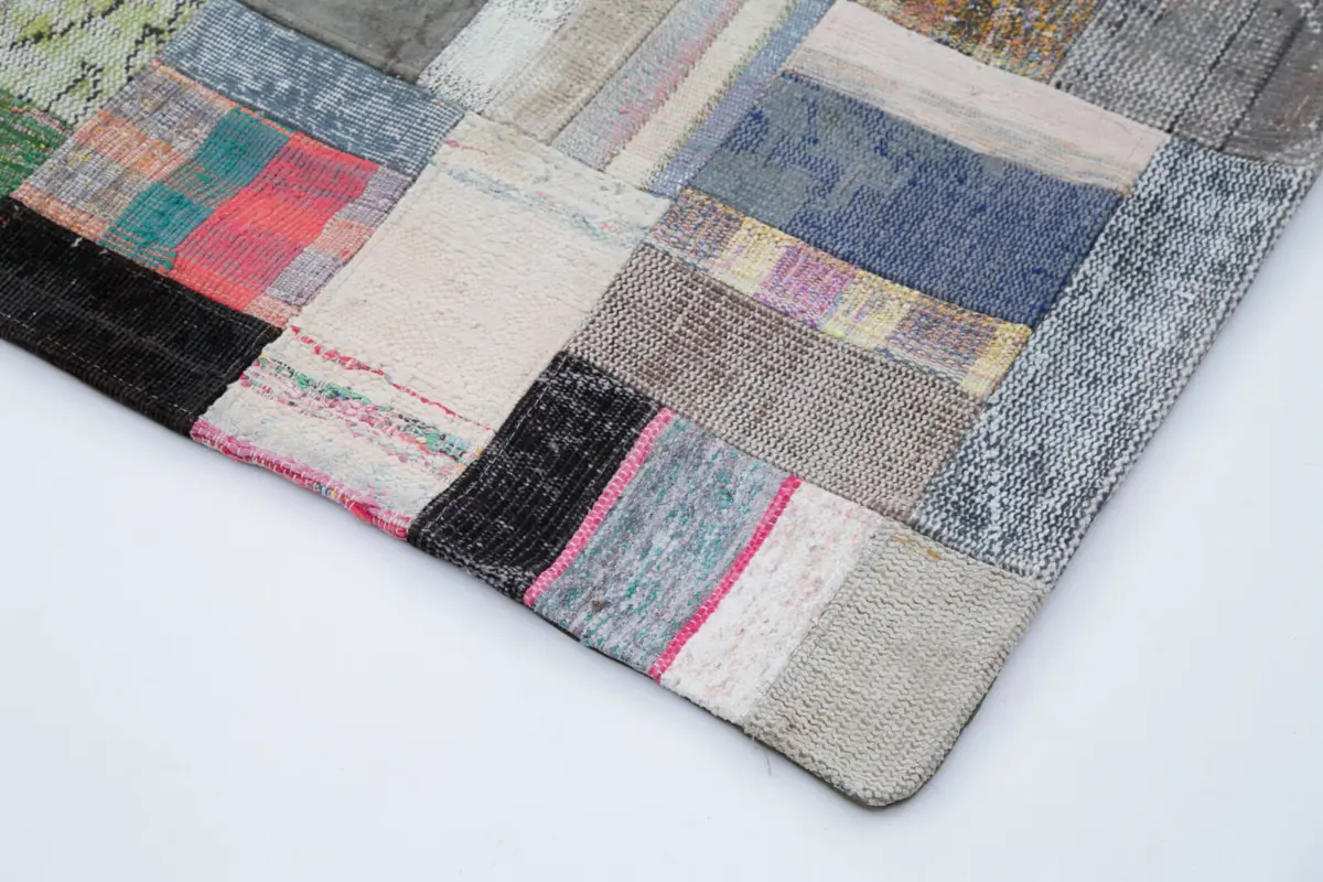 Chaput Patchwork Multi Renk Pamuk Üzerine Yün El Dokuma Kilim-200x304 - Görsel 4