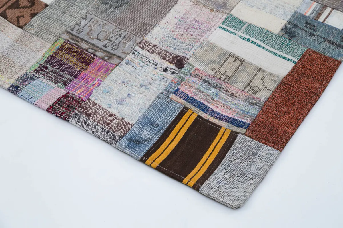 Chaput Patchwork Multi Renk Pamuk Üzerine Yün El Dokuma Kilim-199x303 - Görsel 4
