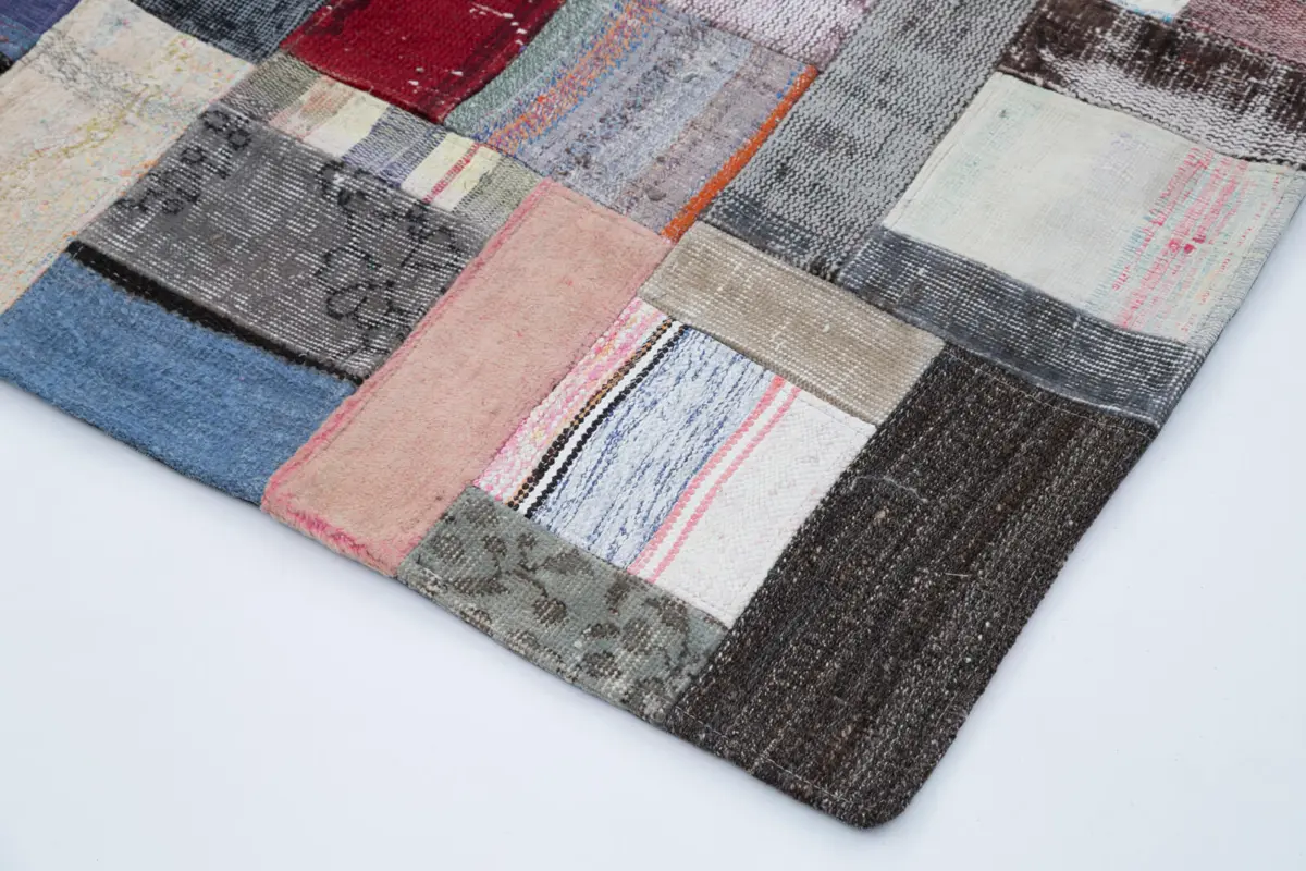 Chaput Patchwork Multi Renk Pamuk Üzerine Yün El Dokuma Kilim-201x303 - Görsel 4