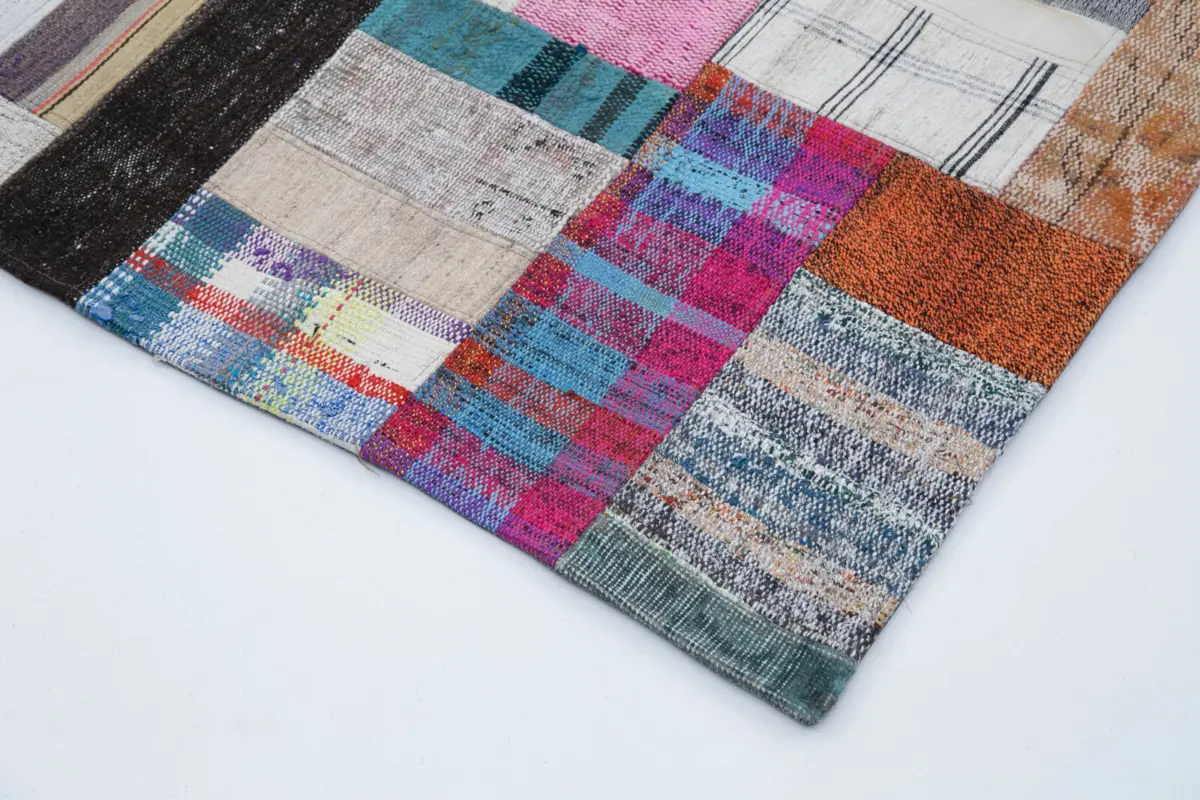 Chaput Patchwork Multi Renk Pamuk Üzerine Yün El Dokuma Kilim-200x300 - Görsel 4