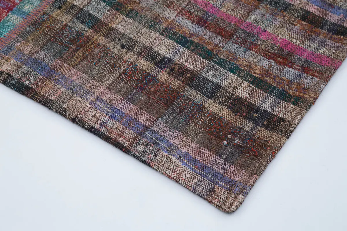Chaput Patchwork Multi Renk Pamuk Üzerine Yün El Dokuma Kilim-205x300 - Görsel 4