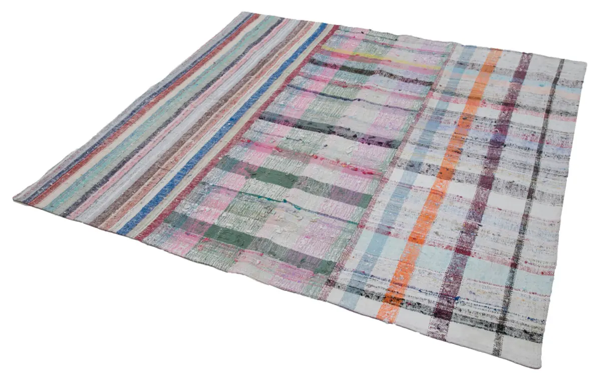 Chaput Patchwork Multi Renk Pamuk Üzerine Yün El Dokuma Kilim-187x198 - Görsel 3