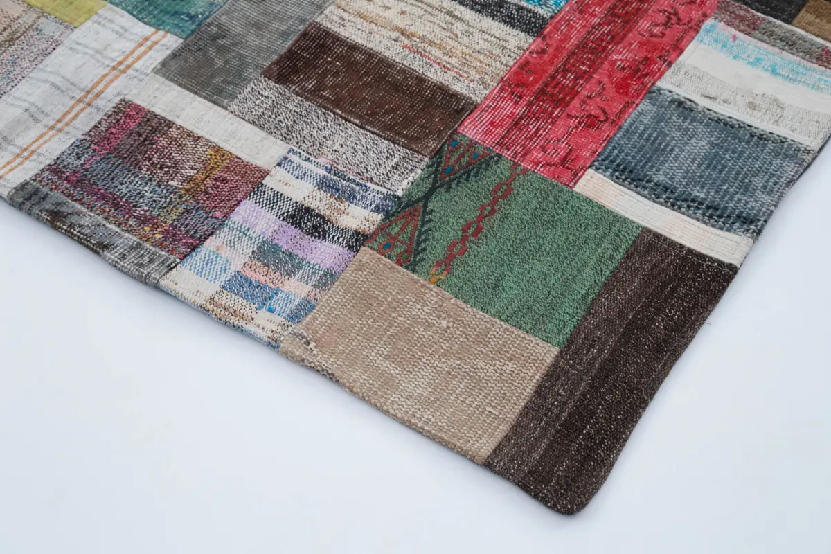 Chaput Patchwork Multi Renk Pamuk Üzerine Yün El Dokuma Kilim-200x295 - Görsel 4