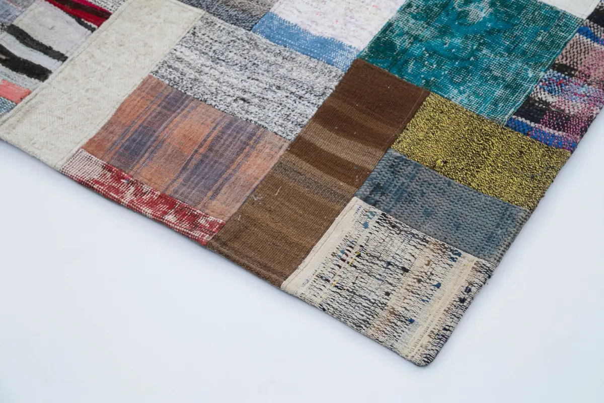 Chaput Patchwork Multi Renk Pamuk Üzerine Yün El Dokuma Kilim-200x300 - Görsel 4