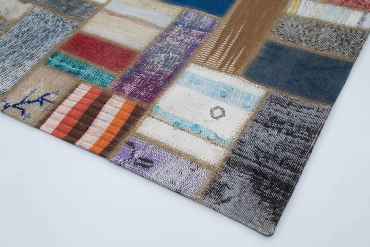 Chaput Patchwork Multi Renk Pamuk Üzerine Yün El Dokuma Kilim-205x293 - Görsel 4