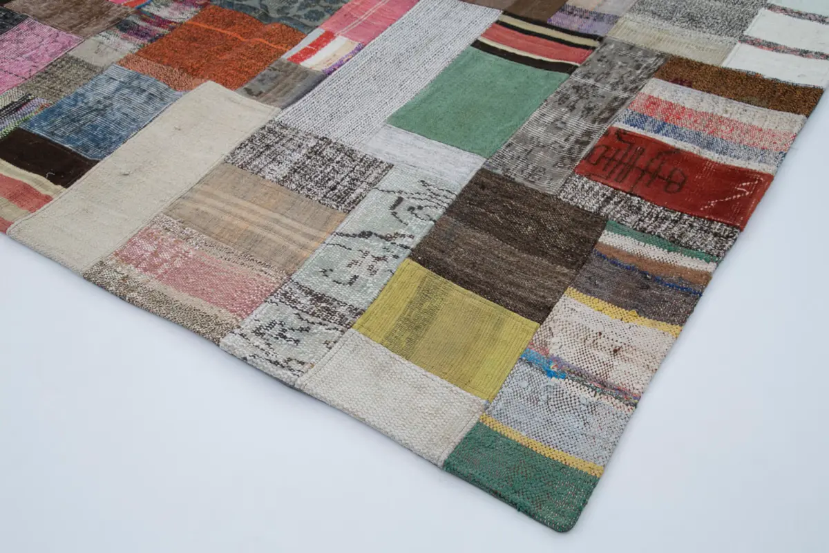 Chaput Patchwork Multi Renk Pamuk Üzerine Yün El Dokuma Kilim-200x305 - Görsel 4