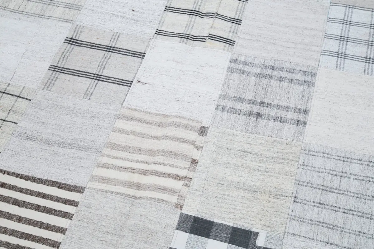 İnce Bez Patchwork Bej Pamuk Üzerine Yün El Dokuma Kilim-203x301 - Görsel 6