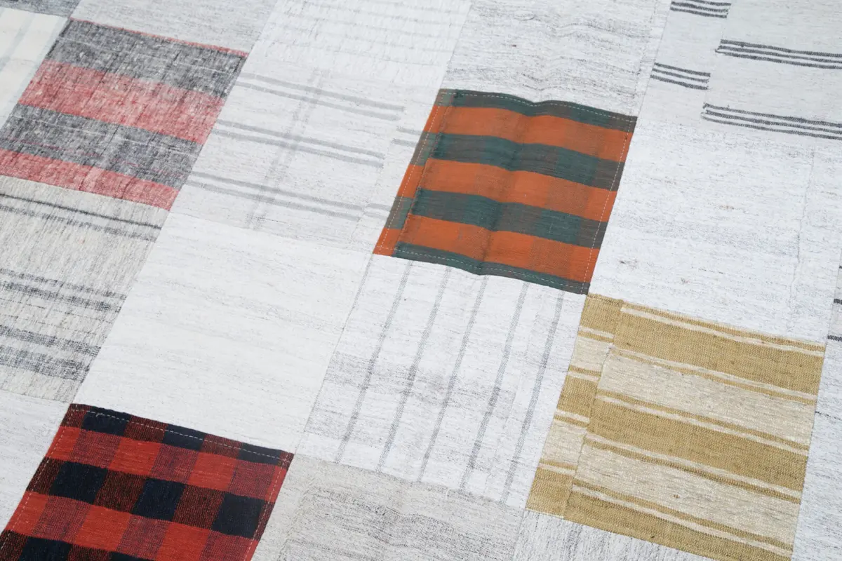 İnce Bez Patchwork Multi Pamuk Üzerine Yün El Dokuma Kilim-200x297 - Görsel 6