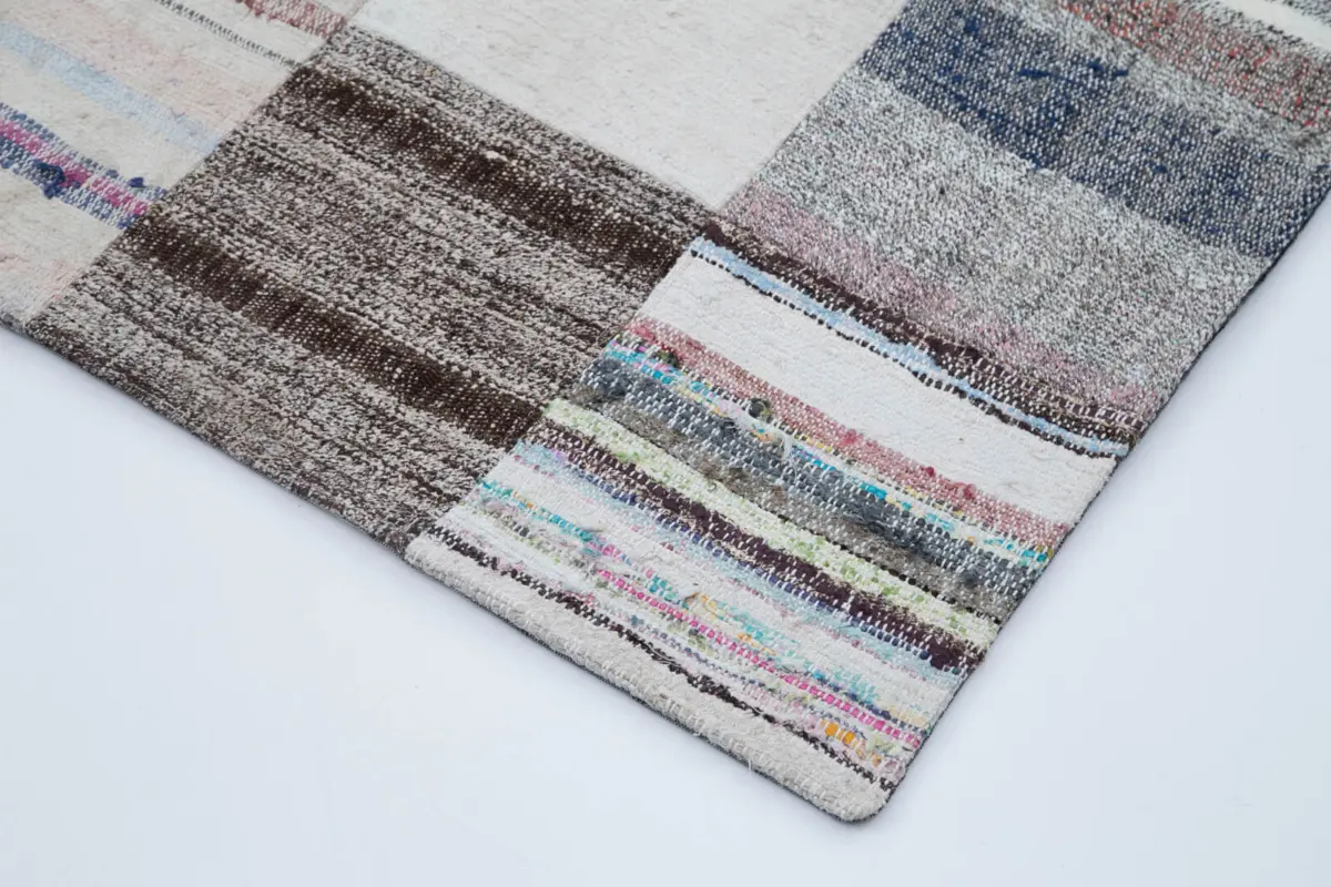 Chaput Patchwork Multi Renk Pamuk Üzerine Yün El Dokuma Kilim-201x298 - Görsel 4