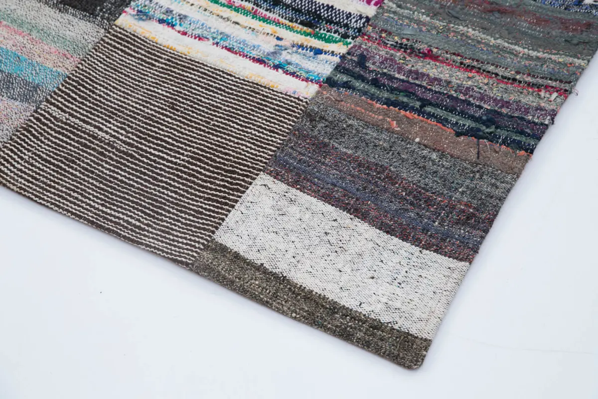 Chaput Patchwork Multi Renk Pamuk Üzerine Yün El Dokuma Kilim-210x298 - Görsel 4