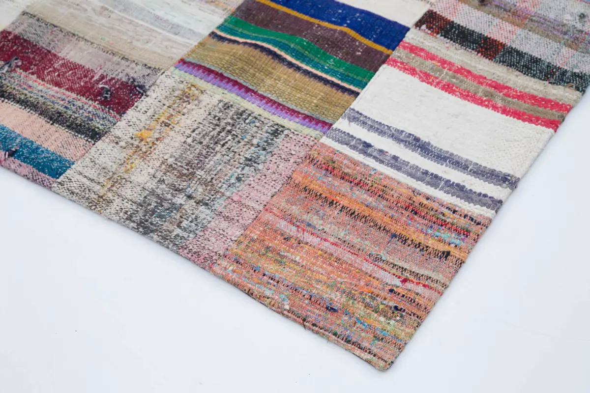 Chaput Patchwork Multi Renk Pamuk Üzerine Yün El Dokuma Kilim-210x299 - Görsel 4