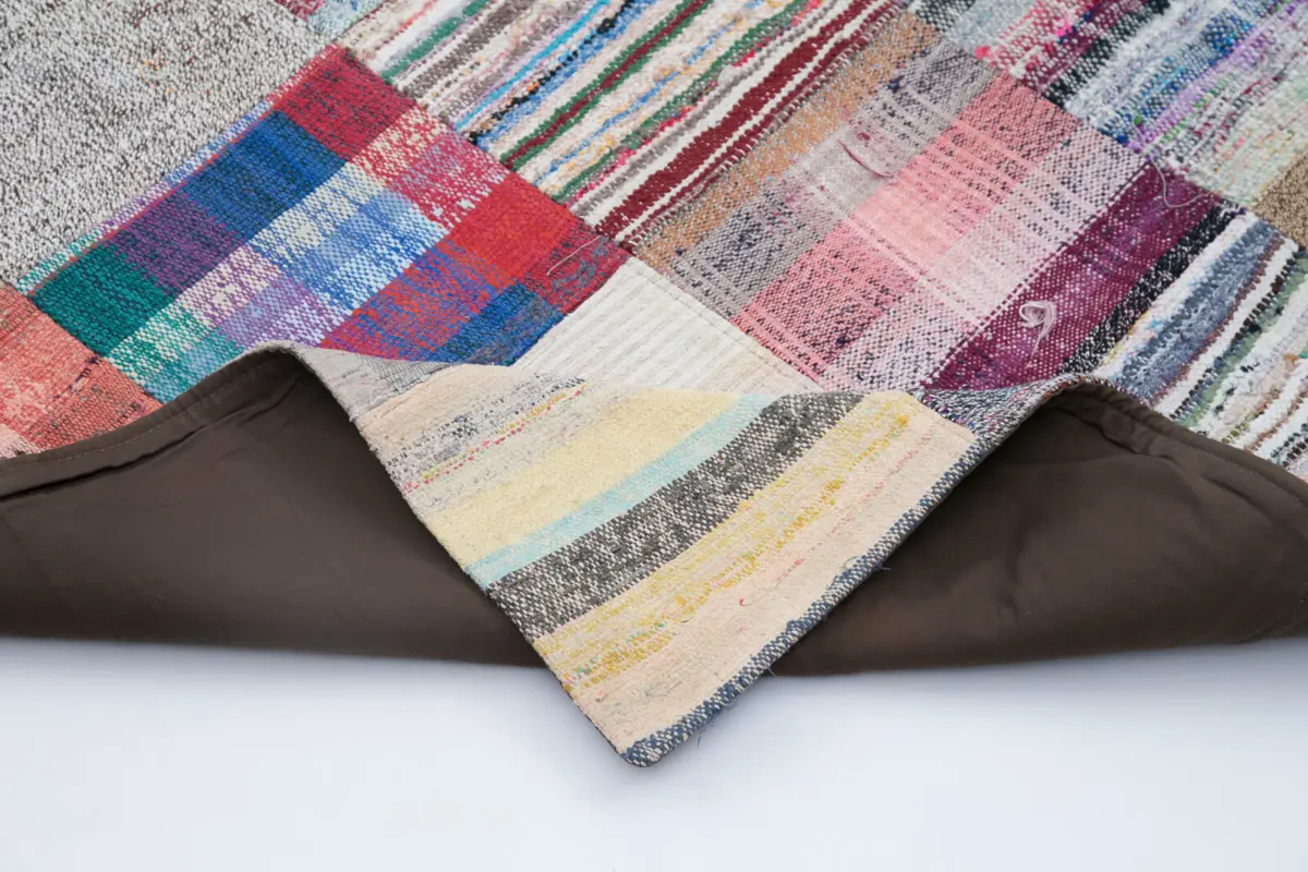 Chaput Patchwork Multi Renk Pamuk Üzerine Yün El Dokuma Kilim-210x299 - Görsel 5