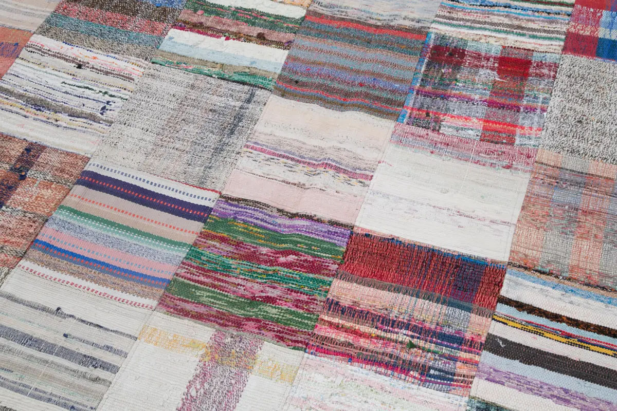 Chaput Patchwork Multi Renk Pamuk Üzerine Yün El Dokuma Kilim-210x299 - Görsel 6