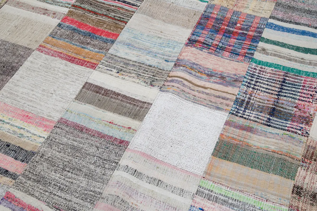 Chaput Patchwork Multi Renk Pamuk Üzerine Yün El Dokuma Kilim-240x300 - Görsel 6
