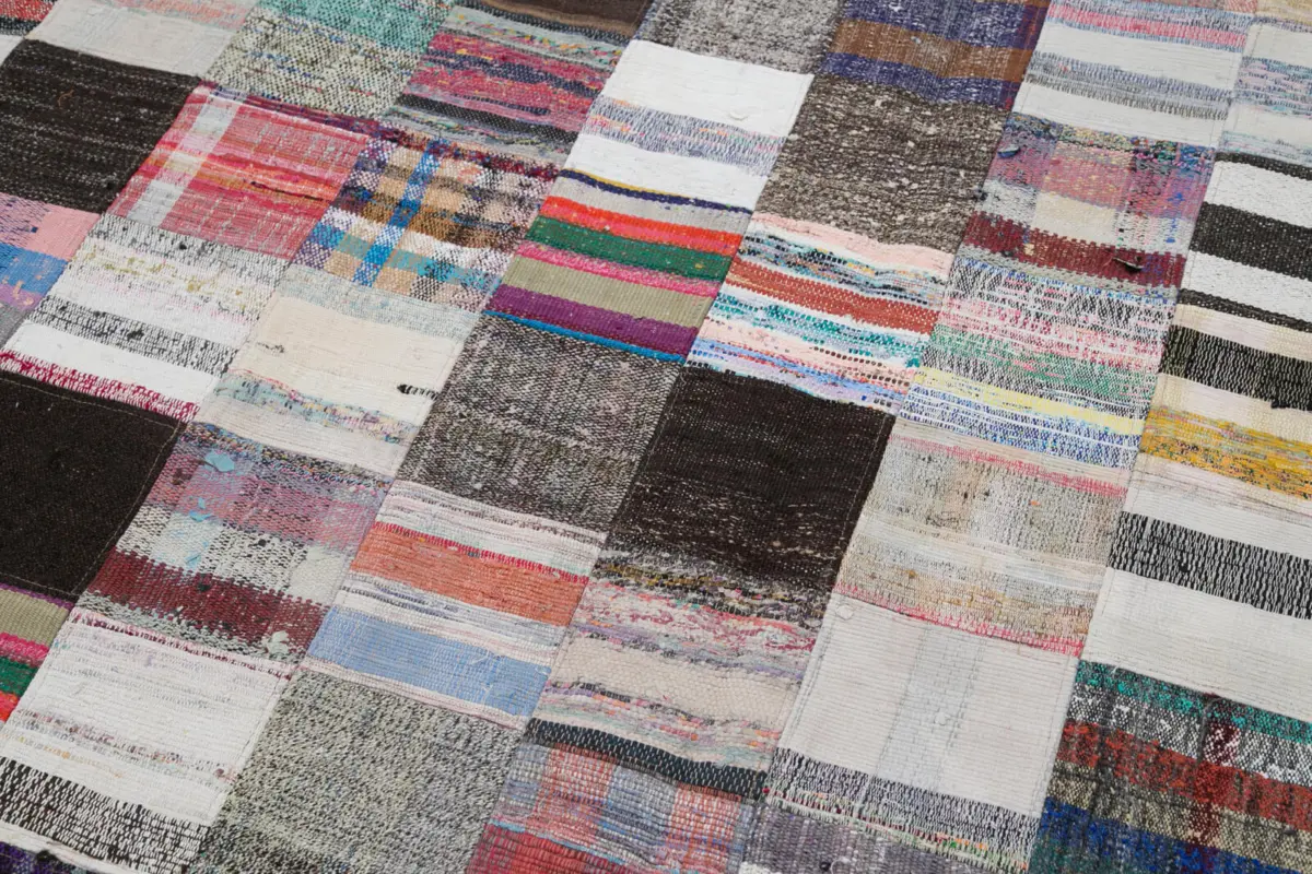 Chaput Patchwork Multi Renk Pamuk Üzerine Yün El Dokuma Kilim-242x300 - Görsel 6