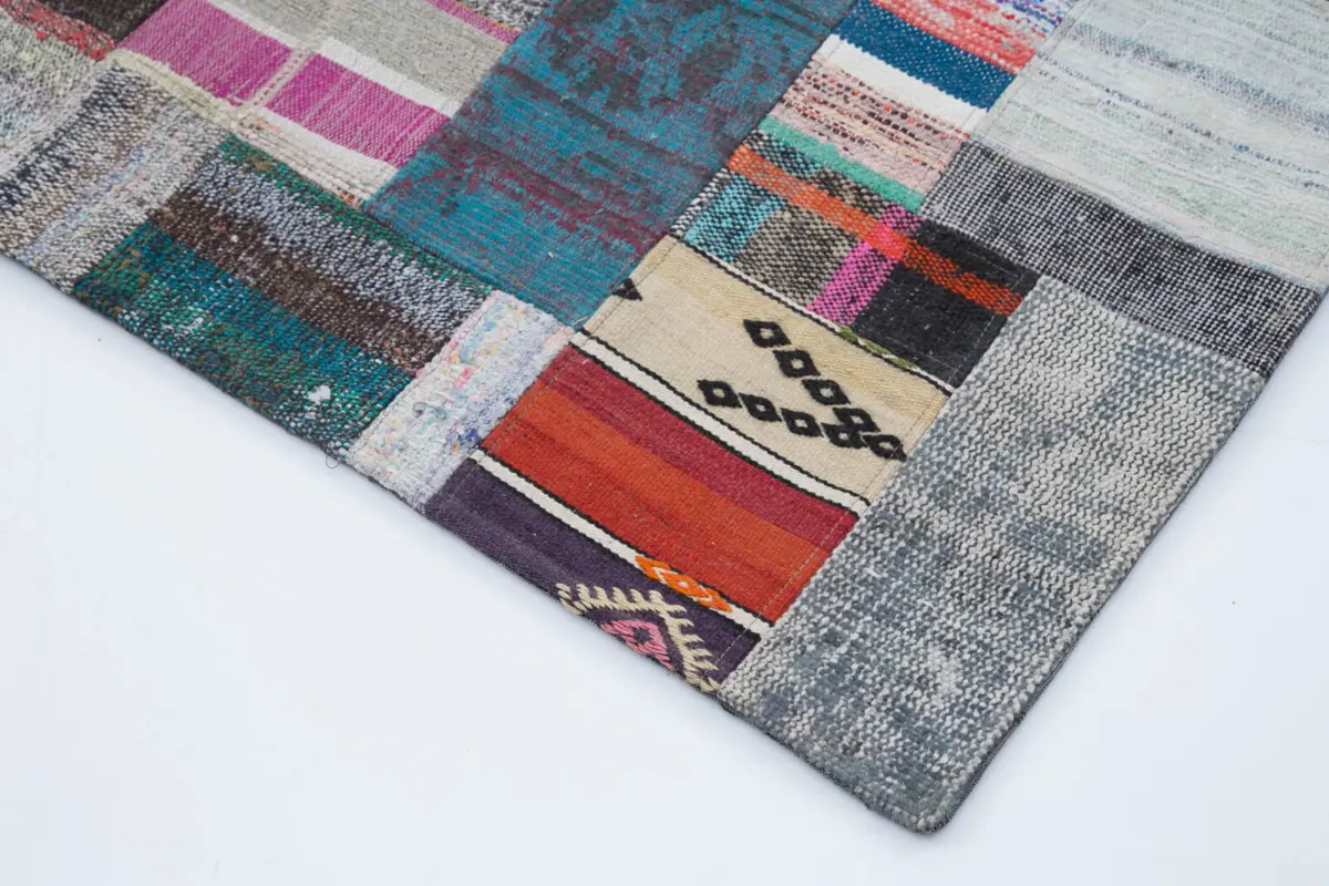 Chaput Patchwork Multi Renk Pamuk Üzerine Yün El Dokuma Kilim-247x306 - Görsel 4