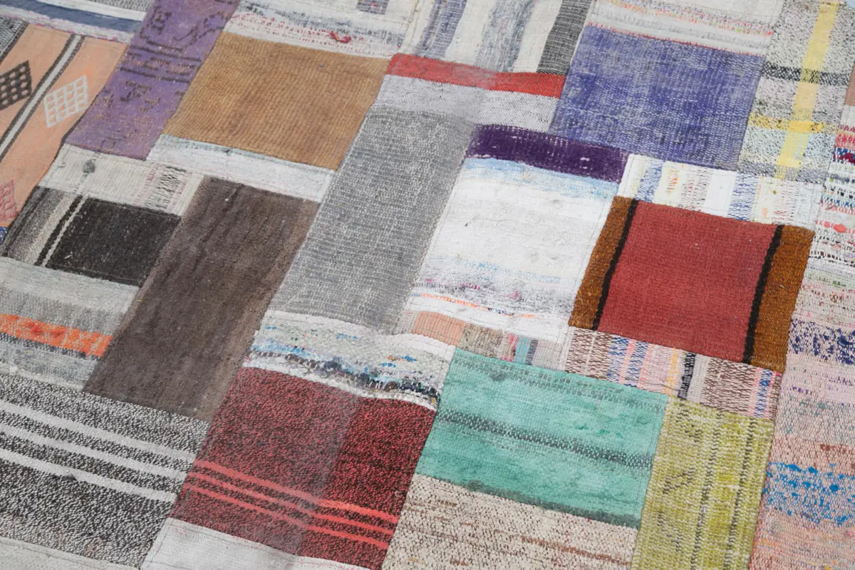 Chaput Patchwork Multi Renk Pamuk Üzerine Yün El Dokuma Kilim-247x306 - Görsel 6