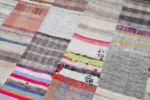 Chaput Patchwork Multi Renk Pamuk Üzerine Yün El Dokuma Kilim-237x299 - Görsel 6
