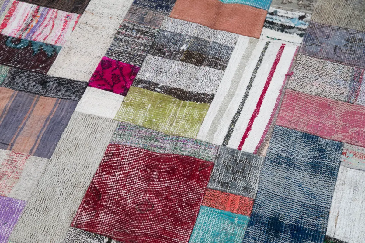 Chaput Patchwork Multi Renk Pamuk Üzerine Yün El Dokuma Kilim-200x300 - Görsel 6