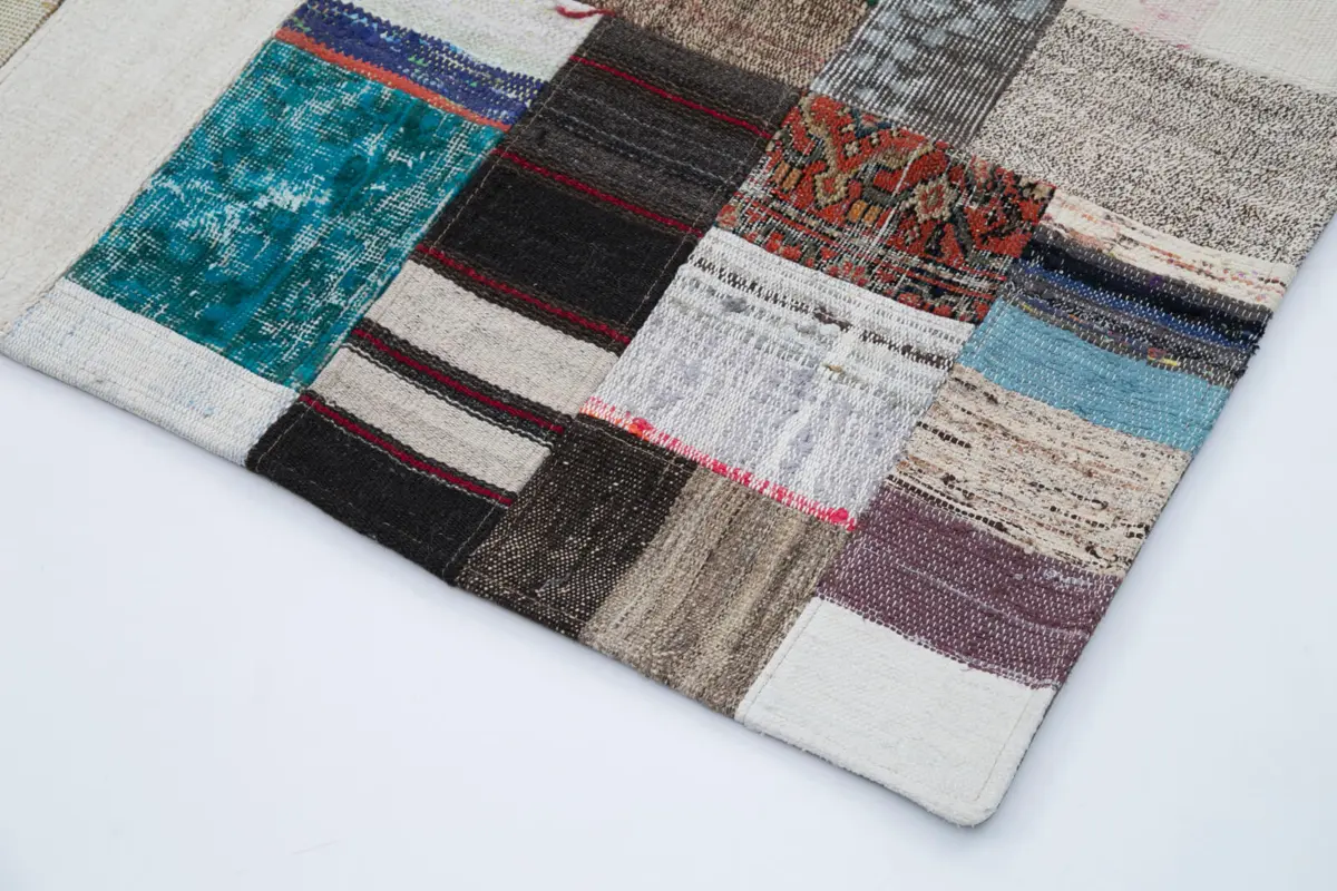 Chaput Patchwork Multi Renk Pamuk Üzerine Yün El Dokuma Kilim-241x310 - Görsel 4