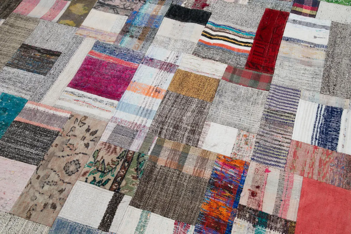 Chaput Patchwork Multi Renk Pamuk Üzerine Yün El Dokuma Kilim-246x306 - Görsel 6