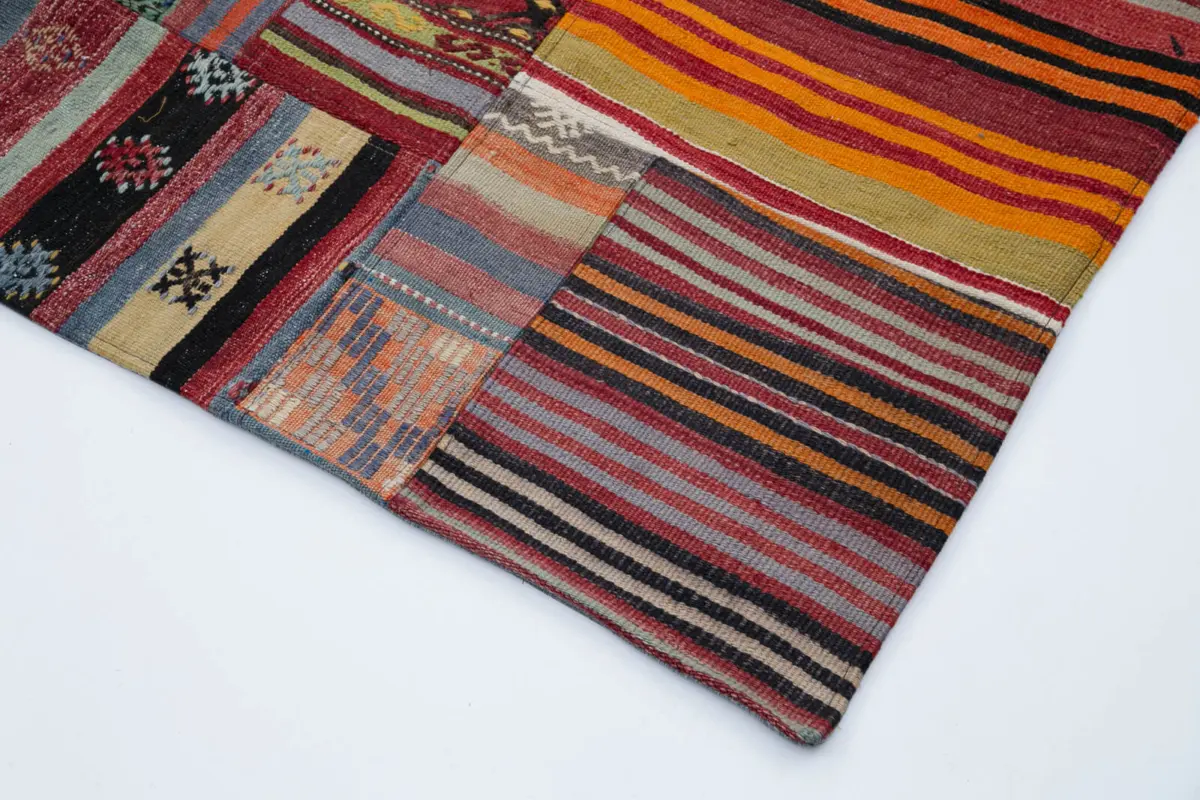 Anadolu Patchwork Multi Renk Pamuk Üzerine Yün El Dokuma Kilim-203x301 - Görsel 4