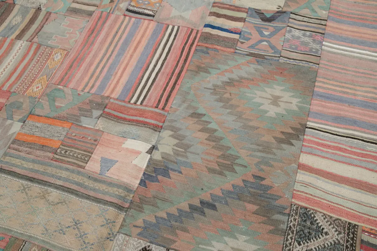 Anadolu Patchwork Bej Renk Pamuk Üzerine Yün El Dokuma Kilim-202x301 - Görsel 6