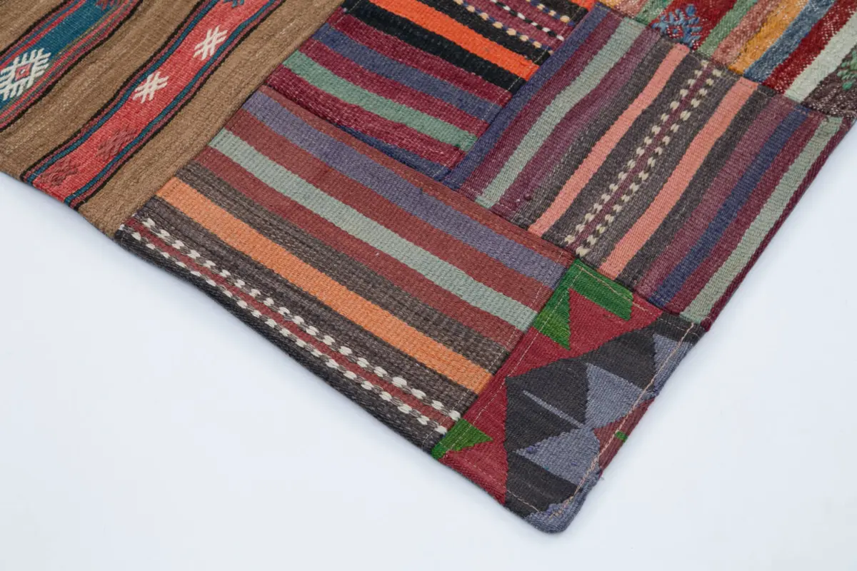 Anadolu Patchwork Multi Renk Pamuk Üzerine Yün El Dokuma Kilim-202x301 - Görsel 4