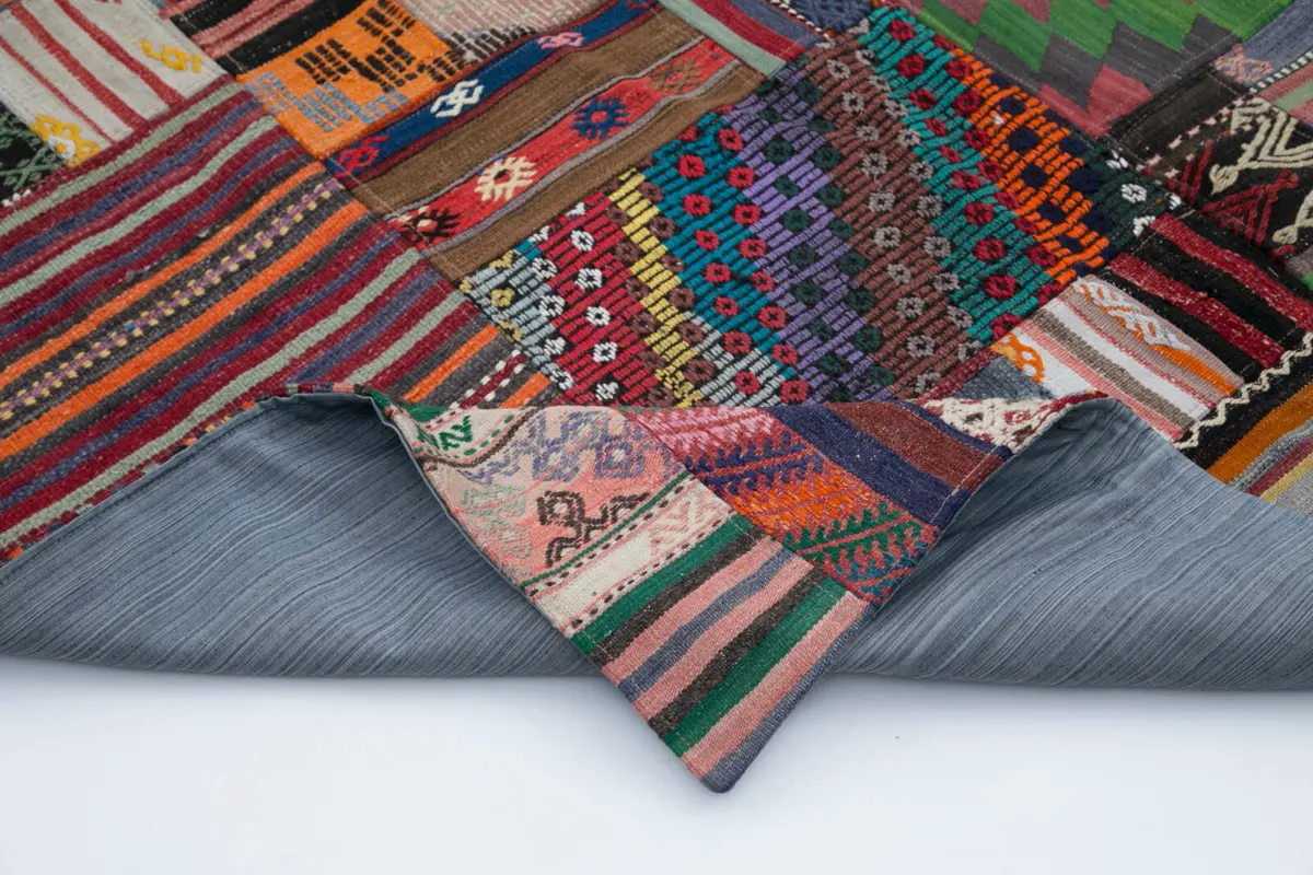 Anadolu Patchwork Multi Renk Pamuk Üzerine Yün El Dokuma Kilim-202x301 - Görsel 5