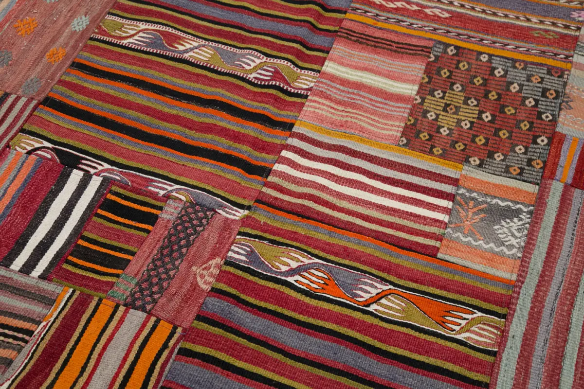 Anadolu Patchwork Multi Renk Pamuk Üzerine Yün El Dokuma Kilim-201x301 - Görsel 6