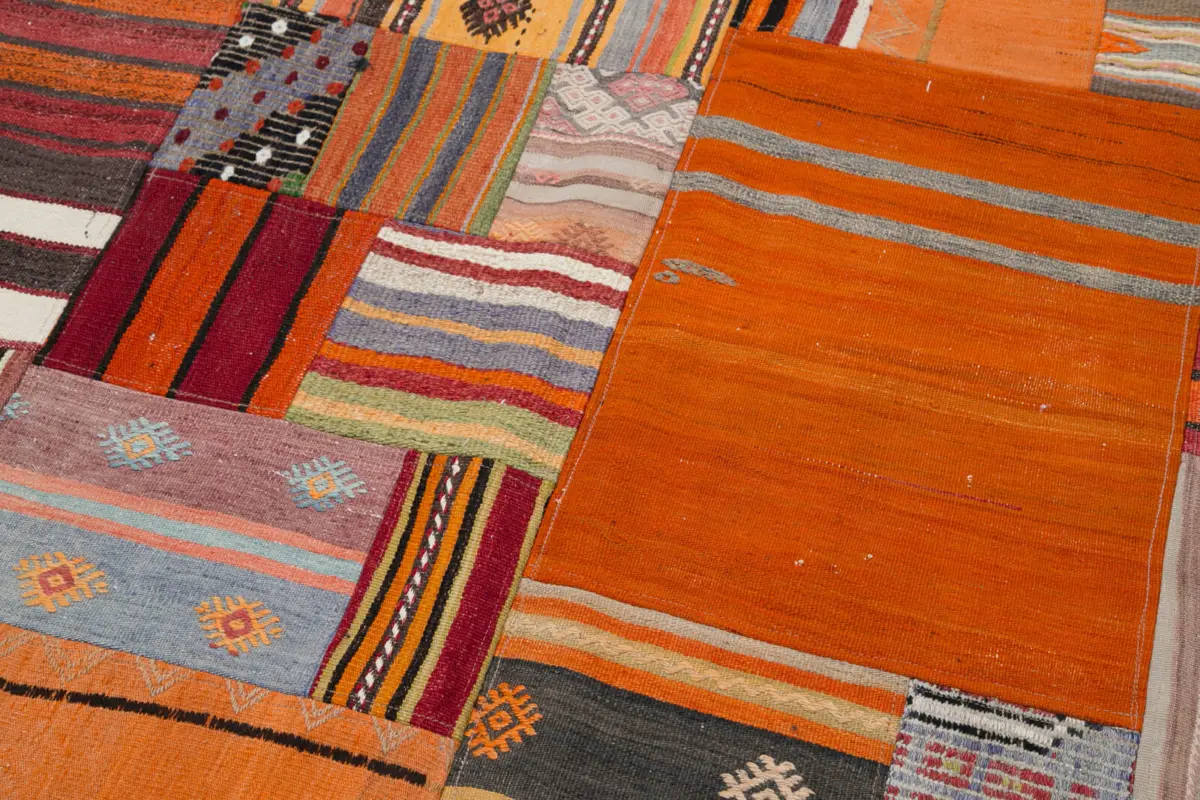 Anadolu Patchwork Multi Renk Pamuk Üzerine Yün El Dokuma Kilim-201x300 - Görsel 6