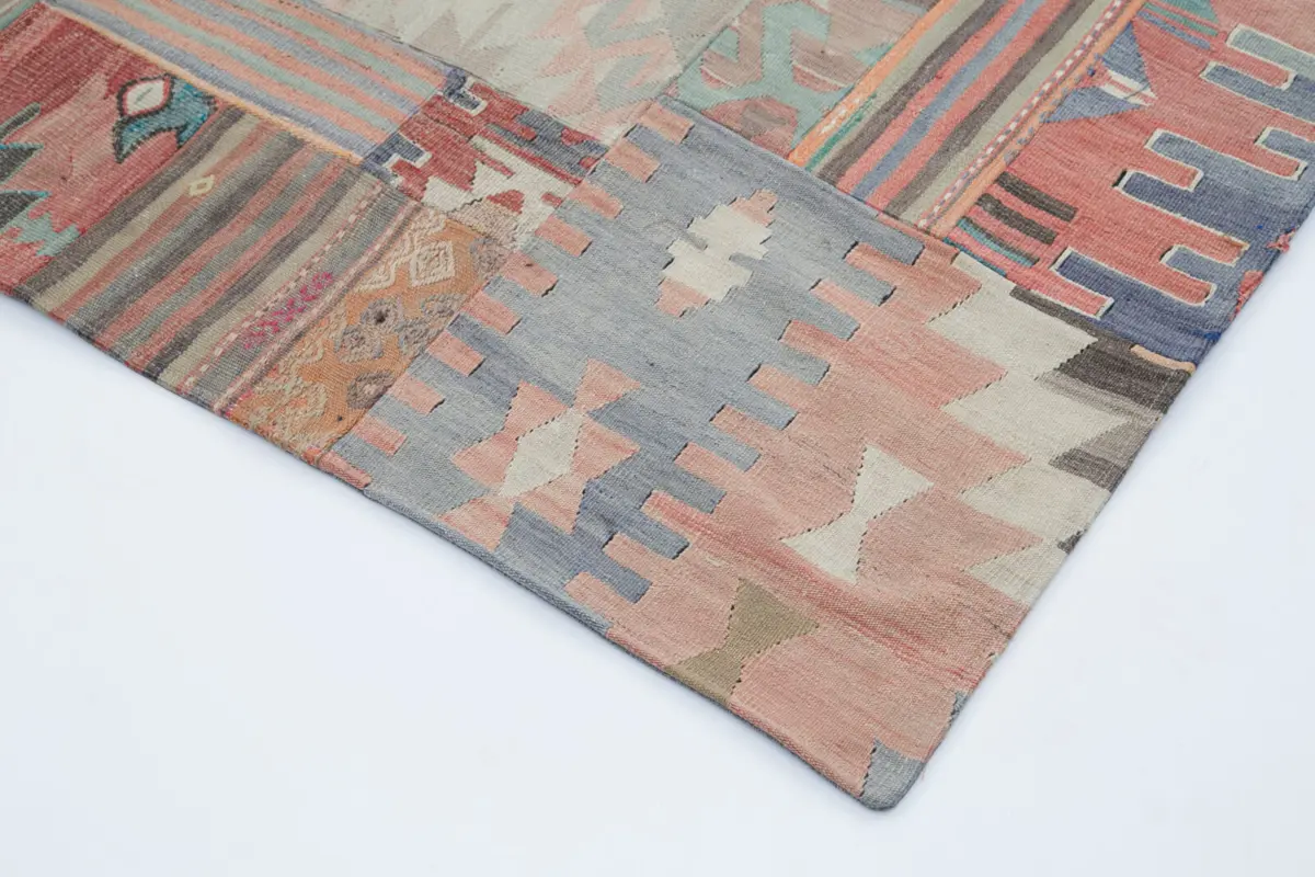 Anadolu Patchwork Bej Renk Pamuk Üzerine Yün El Dokuma Kilim-201x302 - Görsel 4