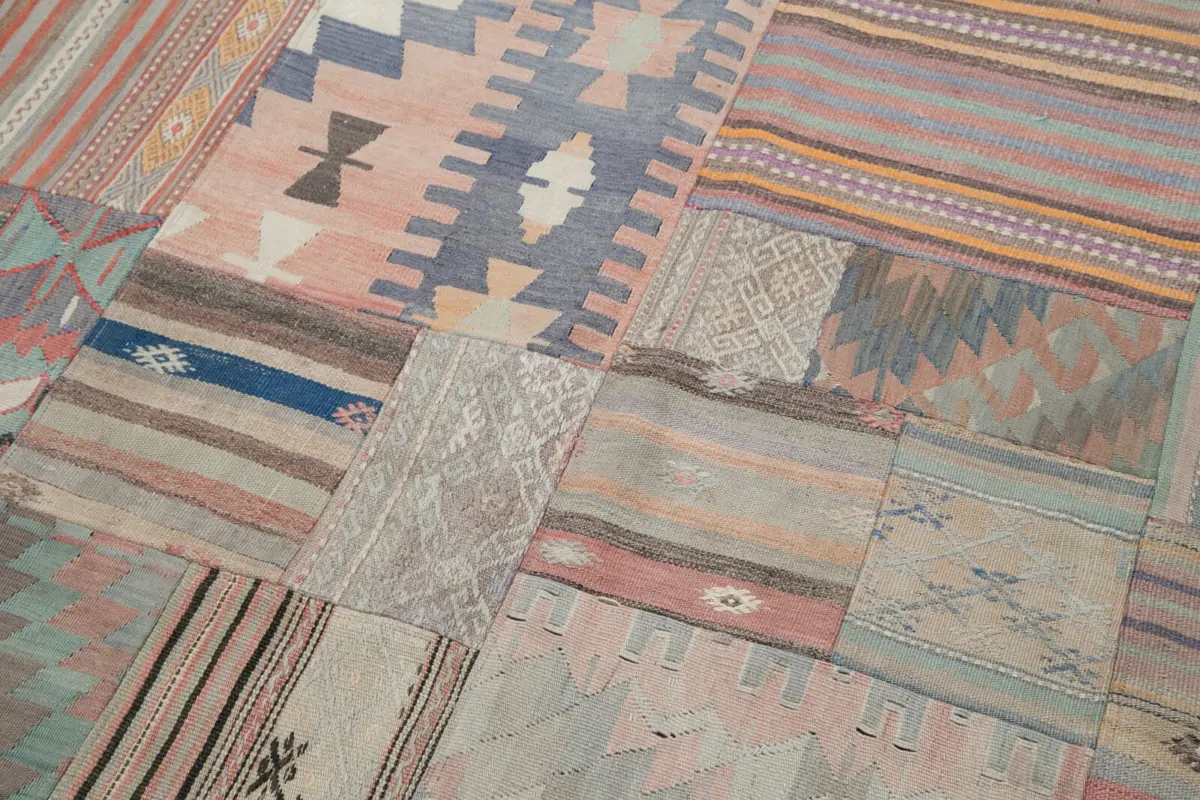 Anadolu Patchwork Bej Renk Pamuk Üzerine Yün El Dokuma Kilim-201x302 - Görsel 6